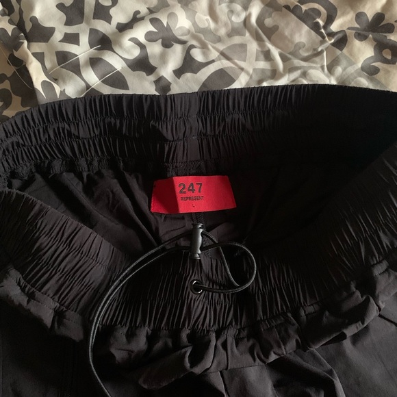 Represent 247 Pants | Black nylon cargo | LARGE - Picture 3 of 8